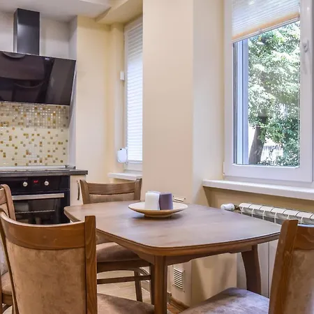 Apartmán • Kanso Japan • 2-bdr Flat With Balcony Sofie